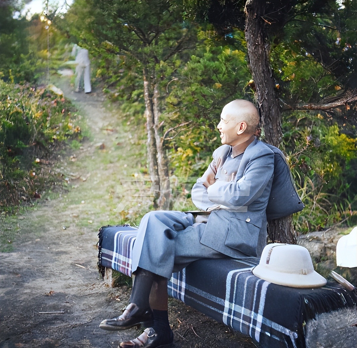 蒋介石在庐山的珍贵老照片 与马歇尔含鄱口看日出 大天池野餐